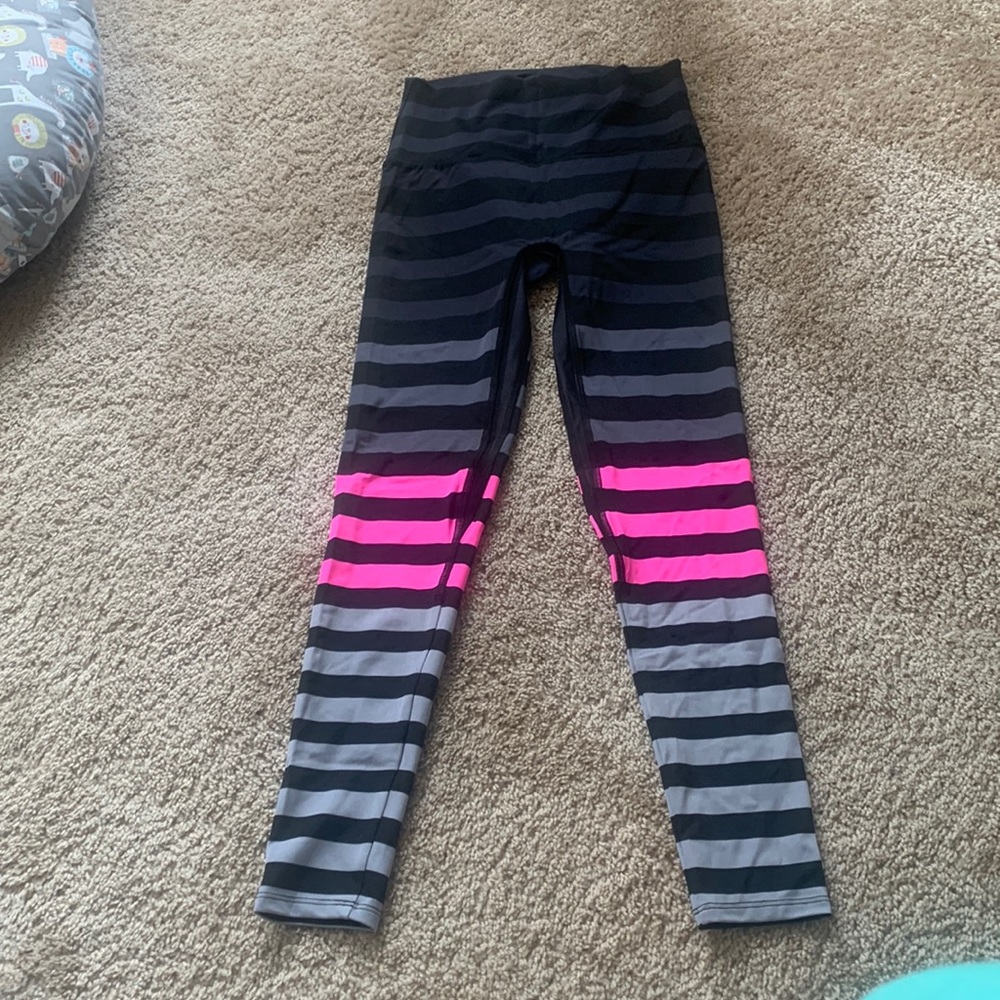 K-Deer Leggings New Without Tags Medium